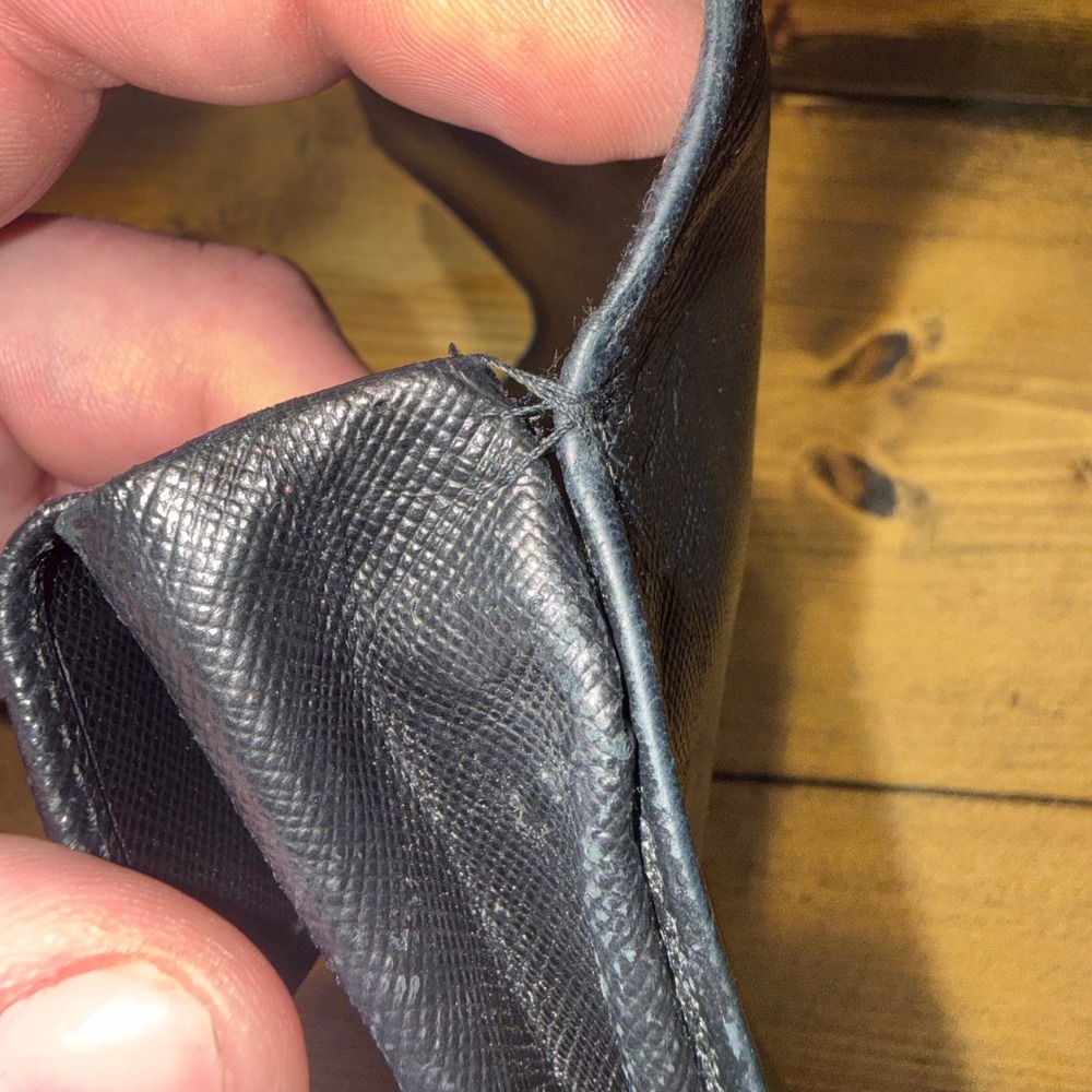 Prada Vintage Black Saffiano Leather Tri-Fold Wallet Triangle Logo Project Piece - Picture 7 of 16
